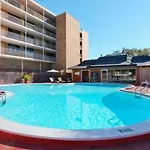 Ramada By Wyndham Tampa Westshore Airport South 